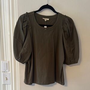 Madewell Olive Puff Sleeve Top new with tags